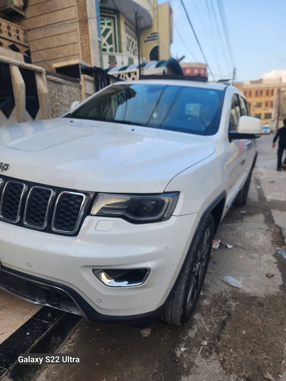 سلام عليكم جيب ١٨ وكاله ليث العبيدي لمتد بلاس ماشيه ١١٥ سياره جديده وعله ايدي من هيه زيرو سياره بغداد سعر255 ورقه تلفون***********
