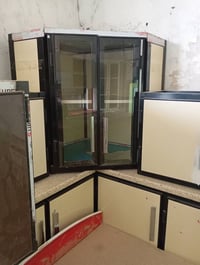 كاونتر مرمر • ٧قطع • نضيف