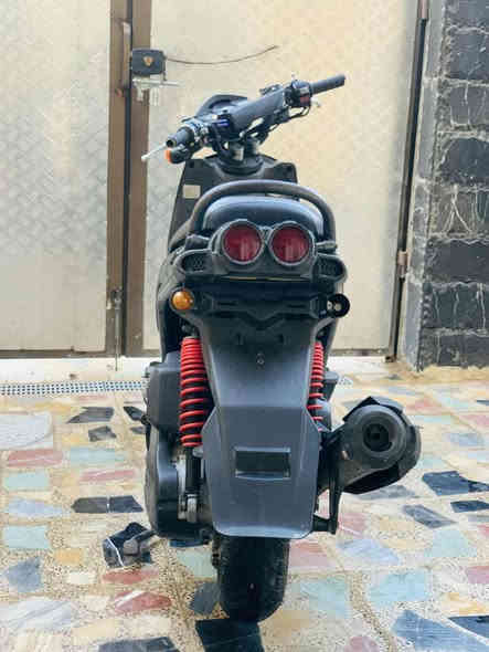 دراجه سكنس نضيفه وصور كدامك 
تجي تفحص  مكان حسينيه 
سعر ٩٥٠ وبيه مجال 
***********
