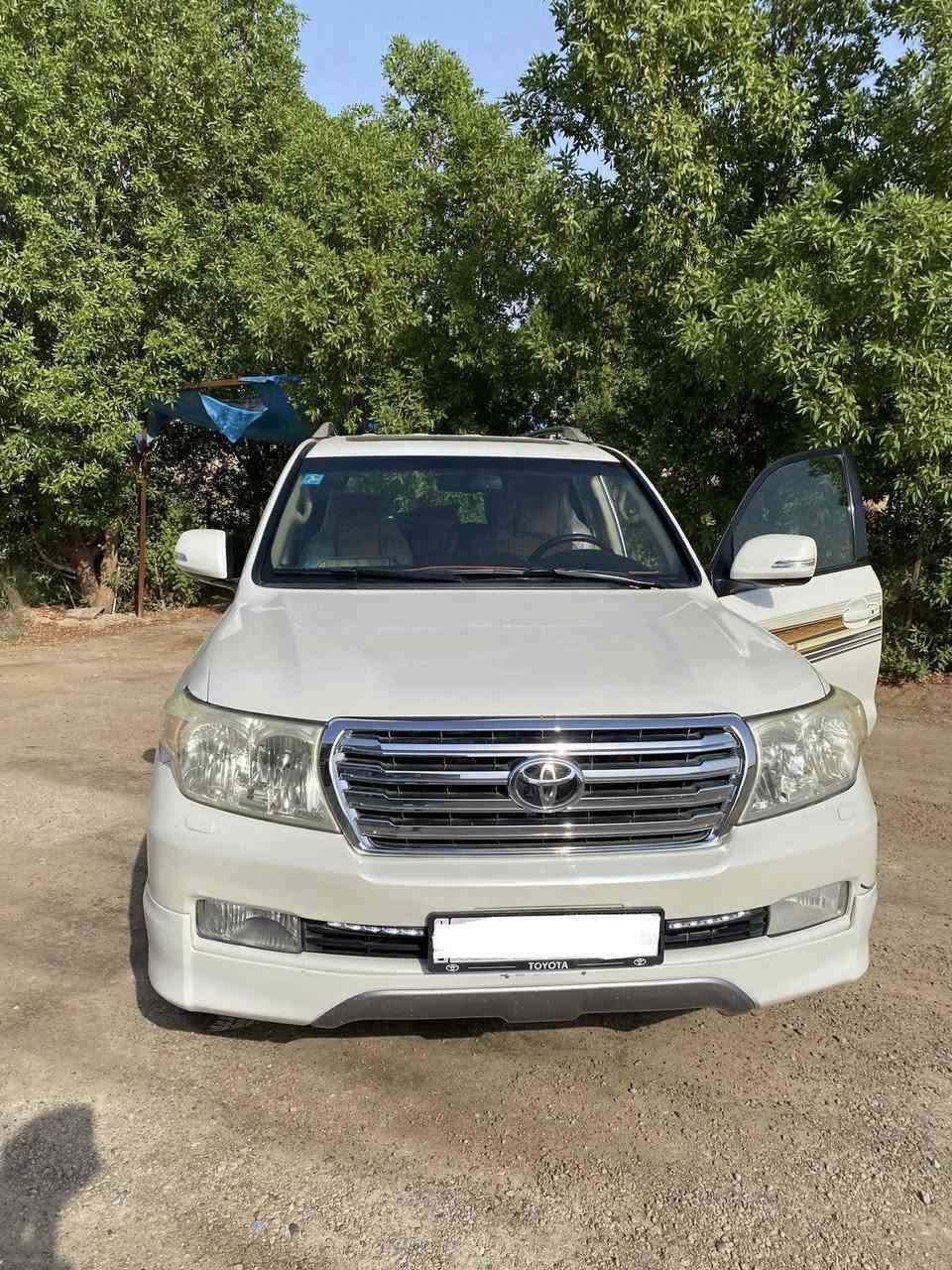 متوفر تويوتا لاندكروز
موديل 2009
الون ابيض مكفوله كفاله عامه
رقم بابل مميز
موصفات معروفه ال GXR
1 كير كفاله عامه
2 محرك كفاله عامه
3 بصمه تشغيل عن بعد
4 فتحه سقف
5 شاشه
6 لايت عالي زينون
7 هزه وسنويه جديده
8 كامره خلفيه
9 حساسات
10 محرك 6 سلندر
11 كشنات كهربائيّه
12 تبريد 3 قطع
سعر خاص 
رقم صاحب سياره *********** مكاني الانبار
