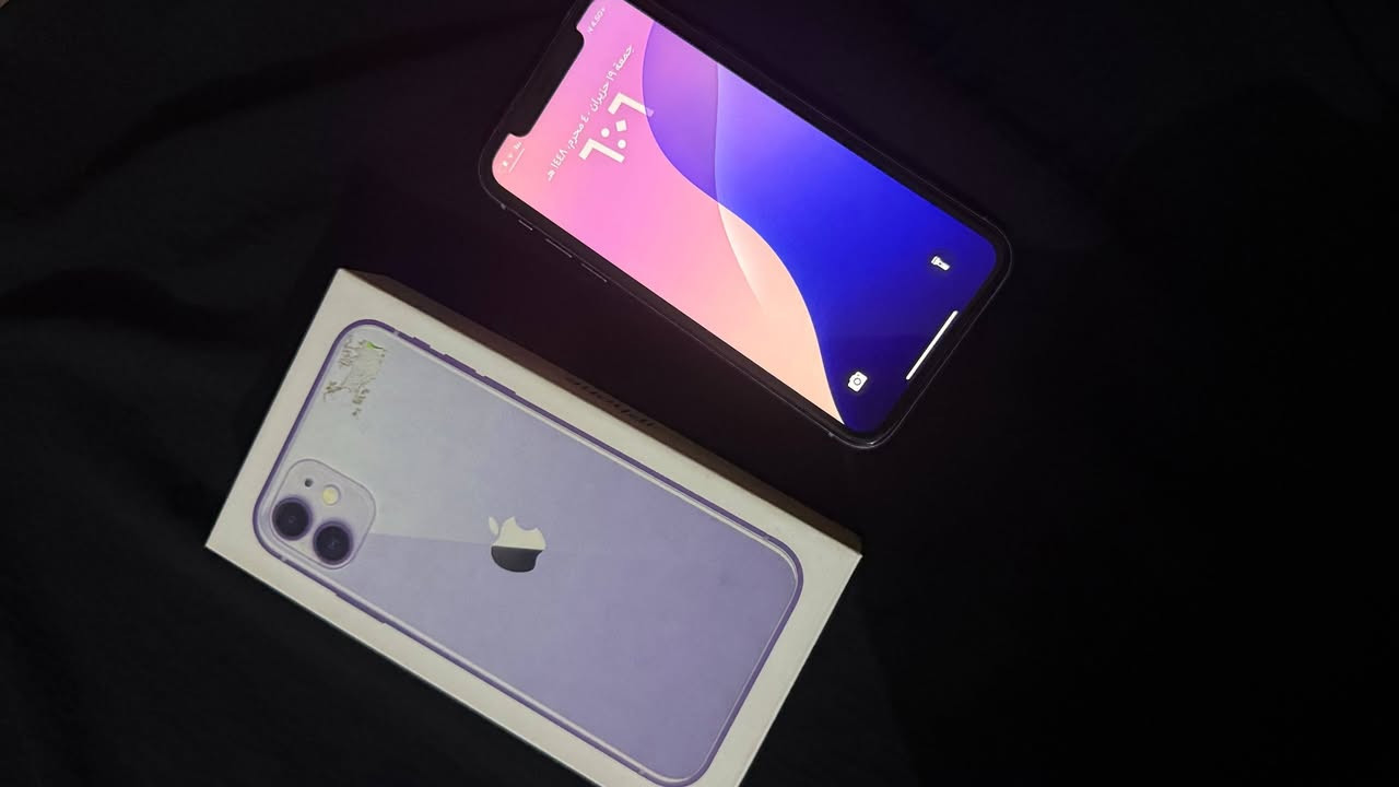سلام عليكم ايفون 11عادي جهاز حلو ونضيف ما مبدل لا شاشه ولا بطاريه جهاز حلو ومرتب الشراي يتصل ***********
