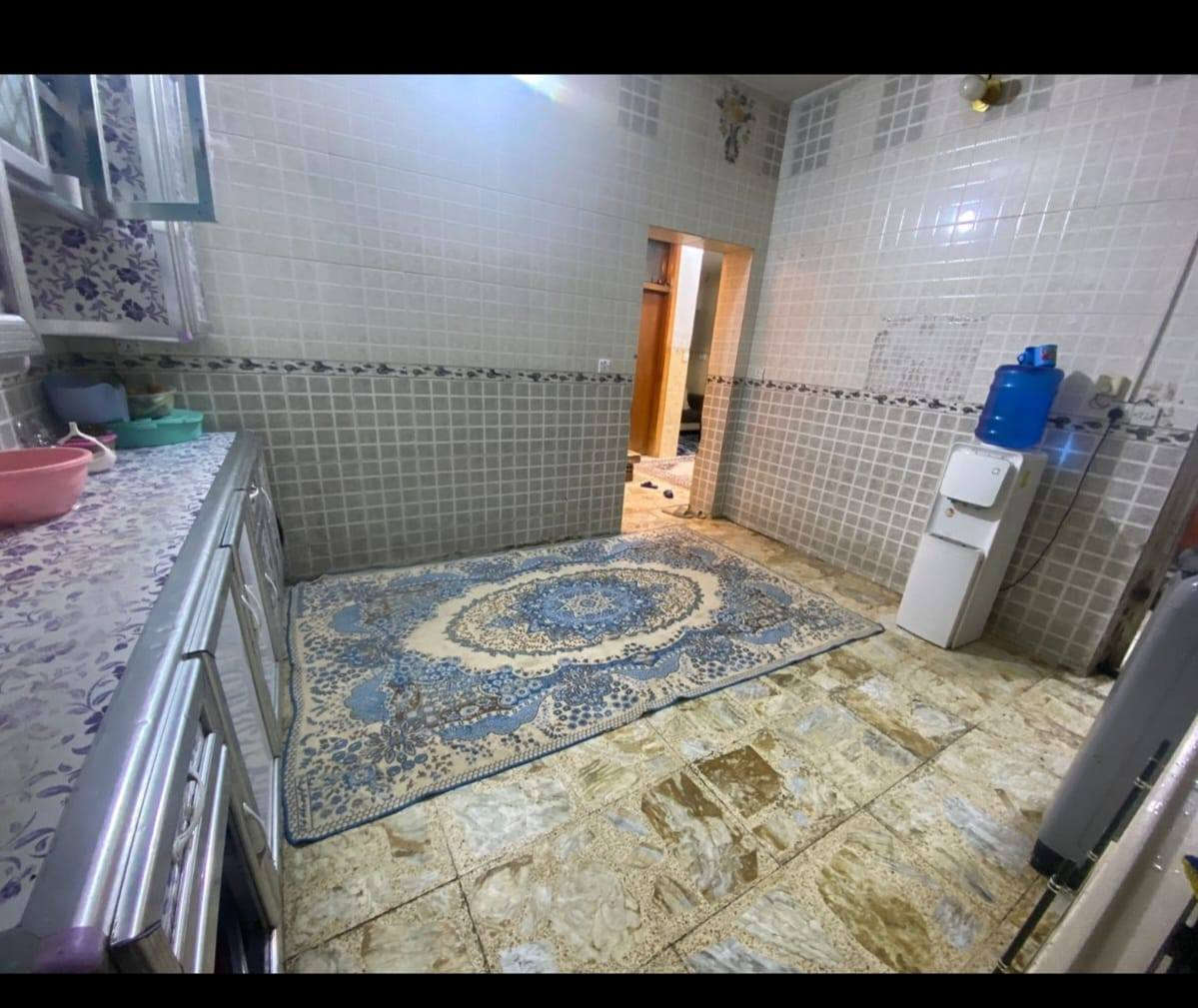 بيت زراعي سند ٢٥ زراعي حجي جعفر 
المساحة/ ١٠٠ متر مربع طابقين (٨متر×١٢ونص متر) 
الطابق الاول طرمة + غرفة نوم+ ترك + صاله + مطبخ  وصحيات 
الطابق الثاني غرفتين نوم + غرفه مخزن صغيره وصالة وصحيات  وسطح الخدمات كاملة
العنوان / الزعفرانية.  الاربع شوارع قرب افران الحلفي
السعر/ ١٤٨ مليون قابل للتفاوض
للاستفسار: ***********
