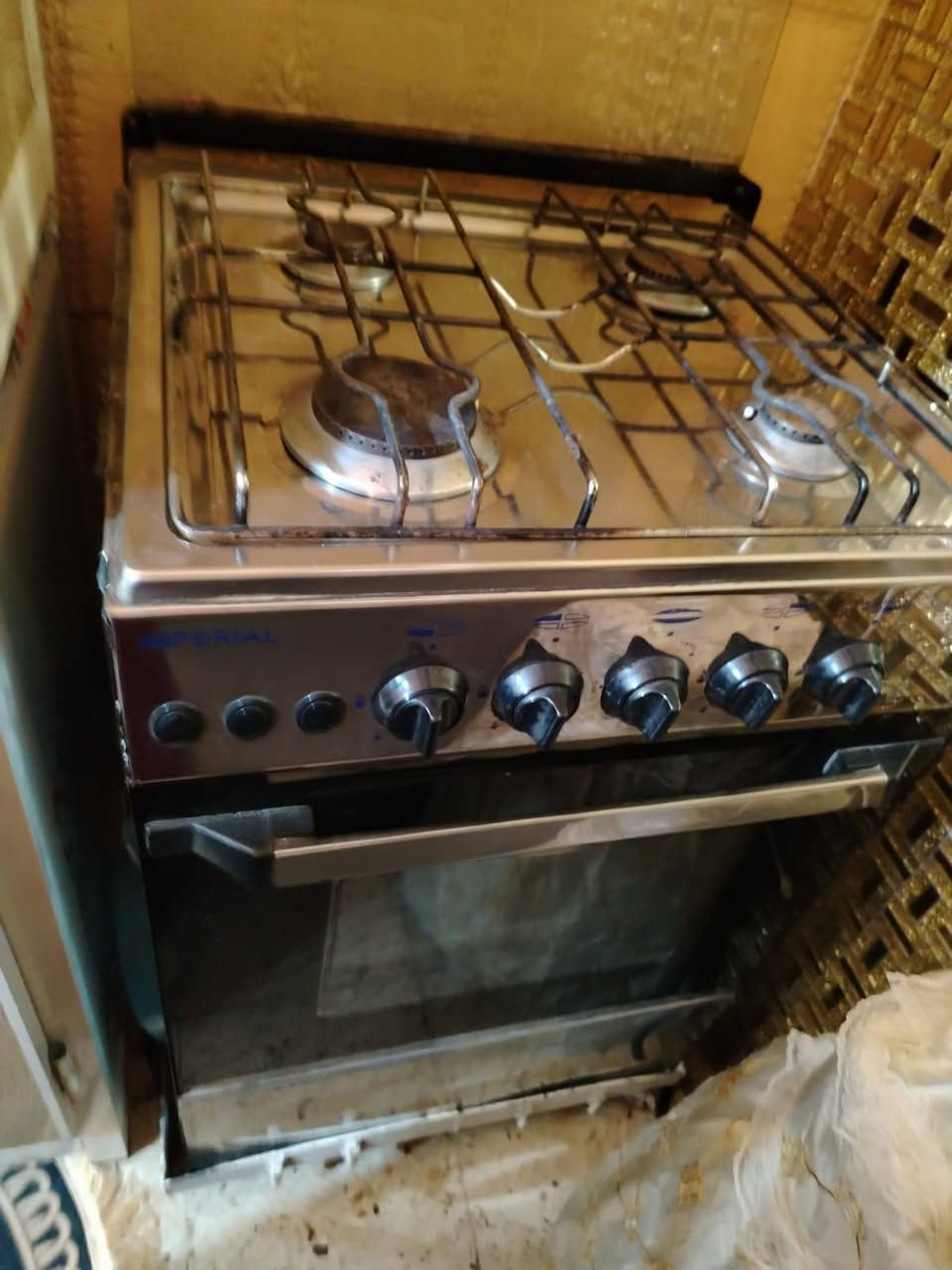 طباخ للببع 130 وبي مجال


**إذا كنت صاحب هذا الإعلان وتريد حذفه لأي سبب، رجاءا أرسل رسالة إلى الدعم الفني**