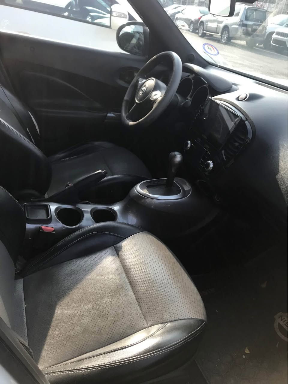 نيسان جوكى مؤديل 2012يه پارچه ى سبوخه سئ جيكاى ته حديله سه ياره كى زؤرجوانوخاوينه 76هه زاررؤيشتيه  به سمه يه ئاوينه كاره بايه به س سلايت نيه ره قه موسه نه وى نويبه سعر104كه ميك مه جال موبايل *********** أربيل, العراق
