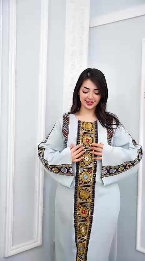 اجمل وأرقى موديلات من الدراعات
وانسب الاسعار في ازياء دبي 

 عنوان كلار شارع اندزياران قرب ترفكلايت
 
جوانترين موديلات  هاتوه بشنكاى دوبه ناو نيشان كه لار جادى اندازياران نيزك ترافكلايت بنجا مال.***********
