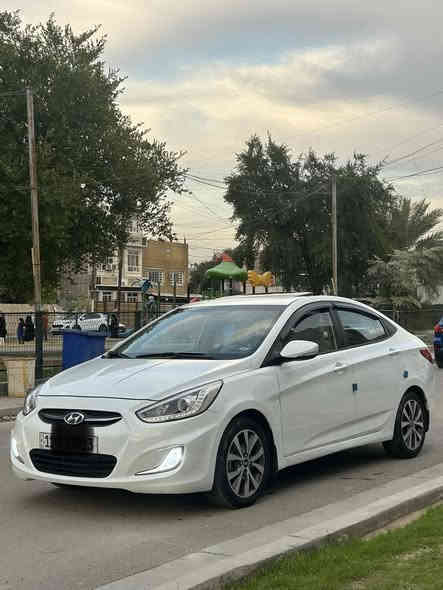 السلام عليكم أكسنت موديل 2017 خليجي فول سيارة رقم بغداد أنكليزي هزه جديده ورقم جديد وسنويه جديده سياره مكفول من صبغ وتبديل كير محرك صدر تايرات باتري كله كفاله سياره غير من الله كلش حلوه مابي ي نقص سياره فول فتحه وشاشه وكامره لايت عدسة دبل جكمجه محرك 1600 قطرتين تحكم ستيرن سيارة حلوه بعد بيه موصفات السعر 115$ مكان سيارة بغداد حي العامل رقم تلفون ***********
