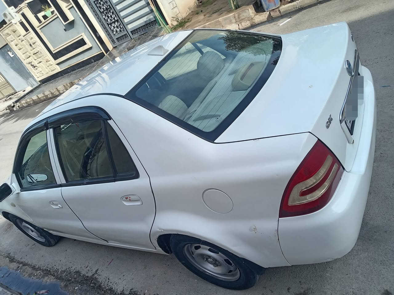 سي كي 2013 كصة جديدة رقم دولي جديد سنوية جديدة أني راعيها الشرعي 
تبريد +تدفئة 
جاملغات أمامية مصبوغة جمالية بدون دواخل
شرط الكير والمحرك
طخم جديد تاير جديد بطاين جدد
شرط التحويل
السعر 50 
للتواصل ***********
