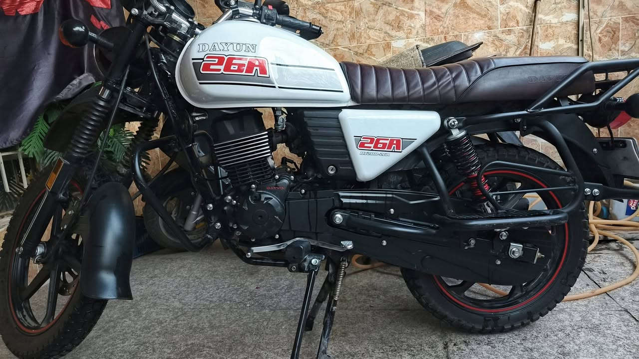 دراجة دايوان جبلي 2023 مرقم بغداد رقم انگليزي نضيفة كلش صارلهة 4 أشهر من مشتريهة
سعرهة 3ملايين و 100 
رقم البائع ***********
العنوان مدينة الصدر
