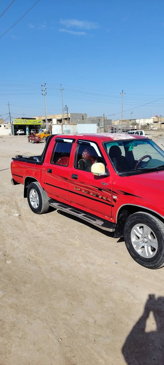 سلام عليكم دير للبيع موديل ٢٠١١ رقم قادسيه سنوية لغايه ٣١ بيه صبغ حزام بدون ضربه لجماليه فقط مكينه وكير وحداديه جديده تخم تايرات جدد الكهربائيات شغاله تبريد تدفئه شغال مكانه ديوانيه رقم ***********سعره ٥٠
