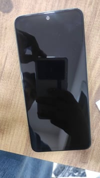 ريدمي نوت 12  ذاكره 128 السعر 160 وبي مجال  العنوان بغداد التاجيات  07...