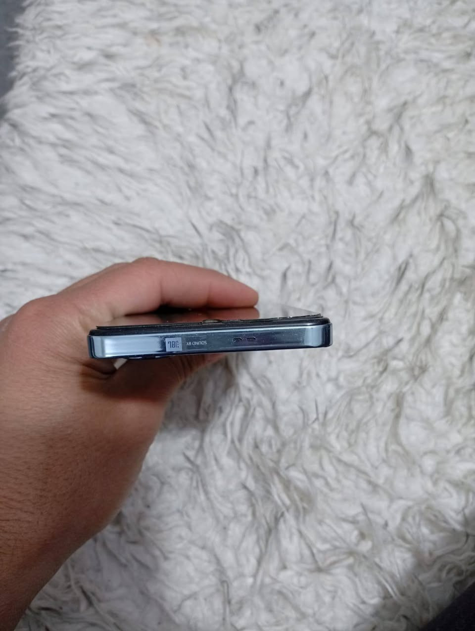 سلام عليكم عندي موبايل لبيع نظيفه ما مفتوح اسم الجهاز Infinix NOTE 30 السعره 150 بي المجال عنوان كركوك هذا رقمي ***********
