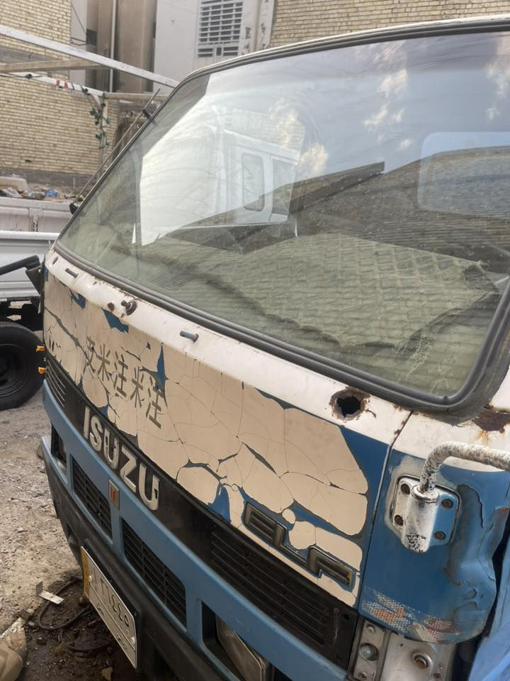 سلام عليكم تنكر ازوزه 3300رقم ديالى مشروع وطني سحب دفع مجموعه رباعية صوندة انج ونص 25متر سيارة جاهزة للعمل تخم تاير باتريات جدد سعرها 40وبيها مجال رقم هاتف ***********مكان سيارة بغداد الحرية
