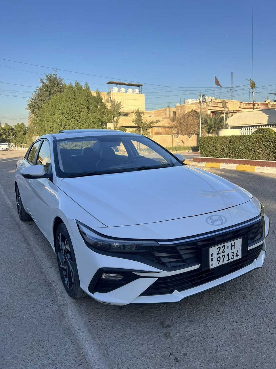 هونداي النترا  خليجي تجميع صيني
 

موديل 2024 

ماشيه 36

فول المواصفات 

بصمه 

سلايت 

حساس امامي خلفي 

كامره خلفيه 

شاشه 

سايد بريك دكمه 

دشبول دجيتال 

قطعتين تبريد 

وباقي المواصفات المعروفه 

السياره رقم اربيل
   

السعر 142$💵وبيه مجال 

العنوان📍بغداد
***********☎️..
