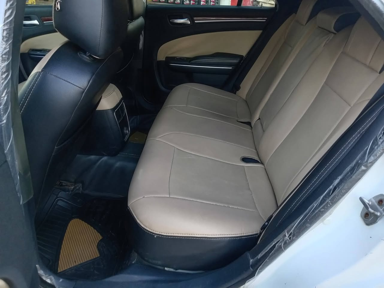 السلام عليكم اوبامه ٢٠١٢ رقم نينوئ الدولي كير مكينه شرط تخم تايرات شرط التحويل ضرر جاملغ اليمين بيها صفحه رش كير عصا سياره جاهزه

للاستفسار الاتصال على الرقم ***********
