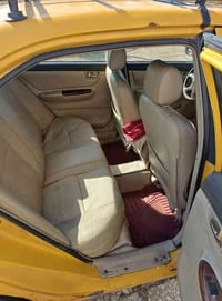 بيوايدي ٢٠١١ افثري باسمي رقم انكليزي سعر ٤٠ ورقة مكاني كاظمية ٠٧٧٠٨٨٩٤...