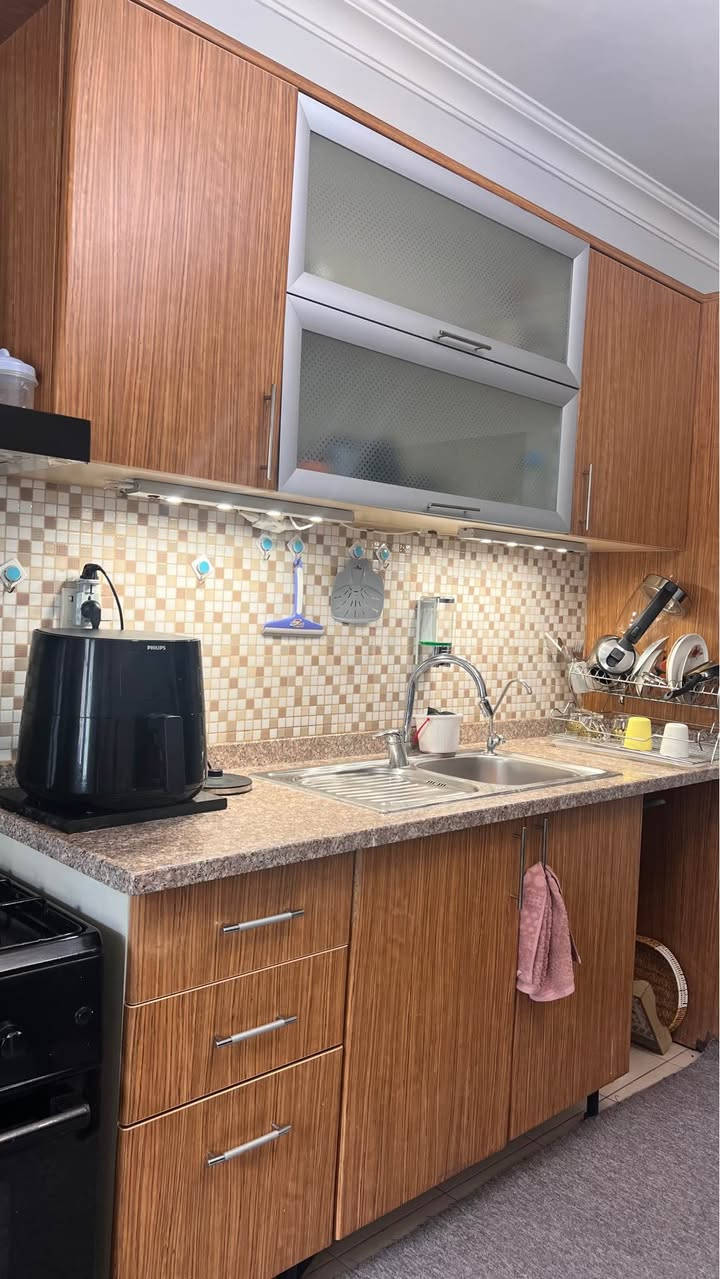 كاونتر للبيع موجود في مجمع اڤرو ستي
بحاله جيده جدآ دهوك, العراق


**إذا كنت صاحب هذا الإعلان وتريد حذفه لأي سبب، رجاءا أرسل رسالة إلى الدعم الفني**