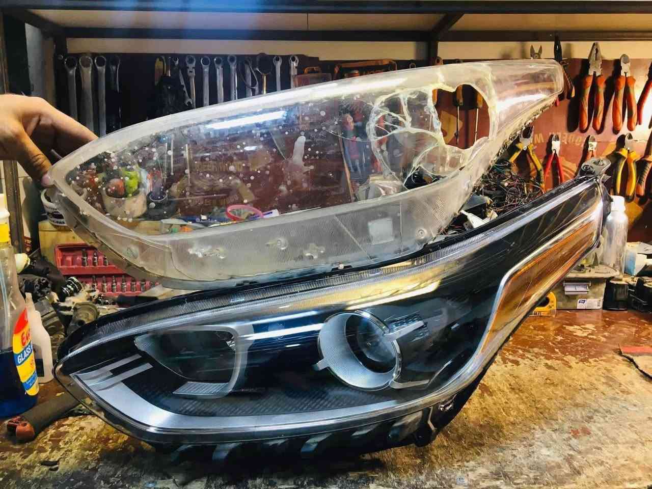 السلام عليكم👋
علي المياحي 

#لتصليح_المرايا_الجانبية_واللايت_واللد 
🔥 عـــرض خـــاص  ☄️  عــرض خـــاص 🔥
تبديل جام لايت سيراتو 2023 .الزوج 150الف
تبديل جام لايت سيراتو 2019 .الزوج 100 الف 
تبديل جام لايت سيراتو 2017 .الزوج 85 الف 
تبديل جام لايت سيراتو 2015 .الزوج 50 الف 
تبديل جام لايت سيراتو 2010 .الزوج 40 الف 
تبديل جام لايت فتح وكبس بالجهاز بالفرن الحراري مع الضمان بعدم دخول الرطوبه او البخار 
متوفر جميع انواع جام اللايت اصلي وتجاري 
العنوان بغداد

شارع فلسطين شارع الاسواق المركزيه بتجاه باب المعظم بعد مجسر محمد القاسم يساراً مجاور علوة الاسماك //واذا جاي من باب المعظم قبل جسر محمد القاسم على ايدك اليمين اسم المحل علي المياحي 
***********
***********
***********
