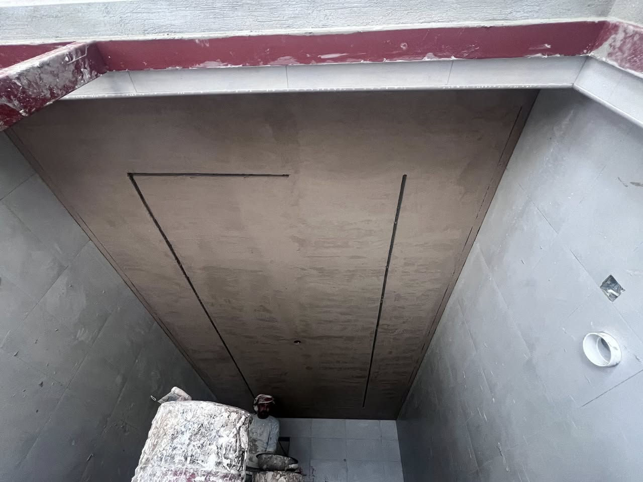 سلام عليكم كادر 3خلفات جص او بورك +تشميع  شبنتو شغل درجه اوله  بغداد. ***********
