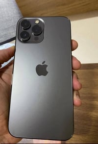 ايفون ١٢ برو ماكس • ٢٥٦ • بطاريه ٩٣