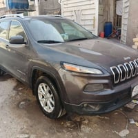 جيب شيروكي موديل ١٦ سياره حلوه رقم ميسان إنكليزي هزه جديده سنويه جديده...