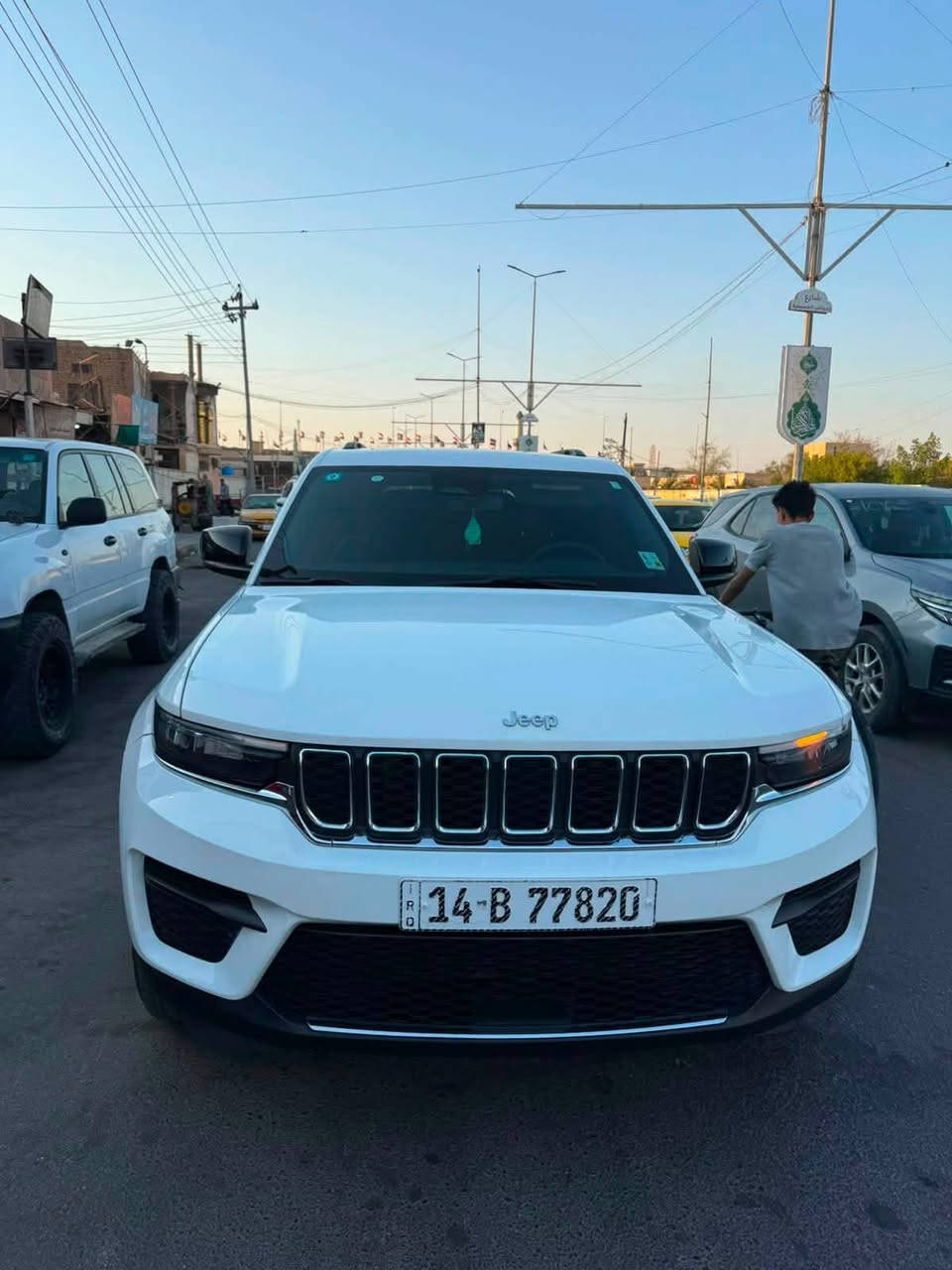 جيب لاريدو 2024  ماشية 29 الف ميل وارد أمريكي  بدون ايرباك  صور الحادث  السعر 280 مكان السياره العمارة
***********
