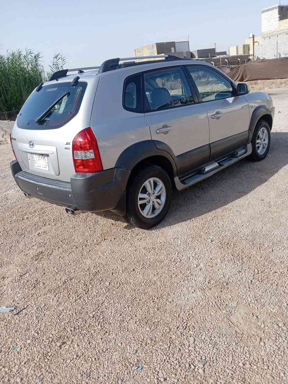 السلام عليكم للبيع هونداي توسان 2009 كفاله عامه مكينه كير جاهزه تخم تاير جديد حداديه جديده تبريد شغال تحويل ثاني يوم مكان السياره بابل الشوملي  السعر 125وبيه مجال  للستفسار  ***********
