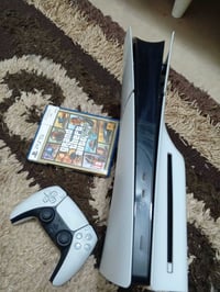 ps5 سلم 1تيرا جوستك وحدة اصلية مثل ما موضح كارتونة وملحقات اصلية  قرص ...