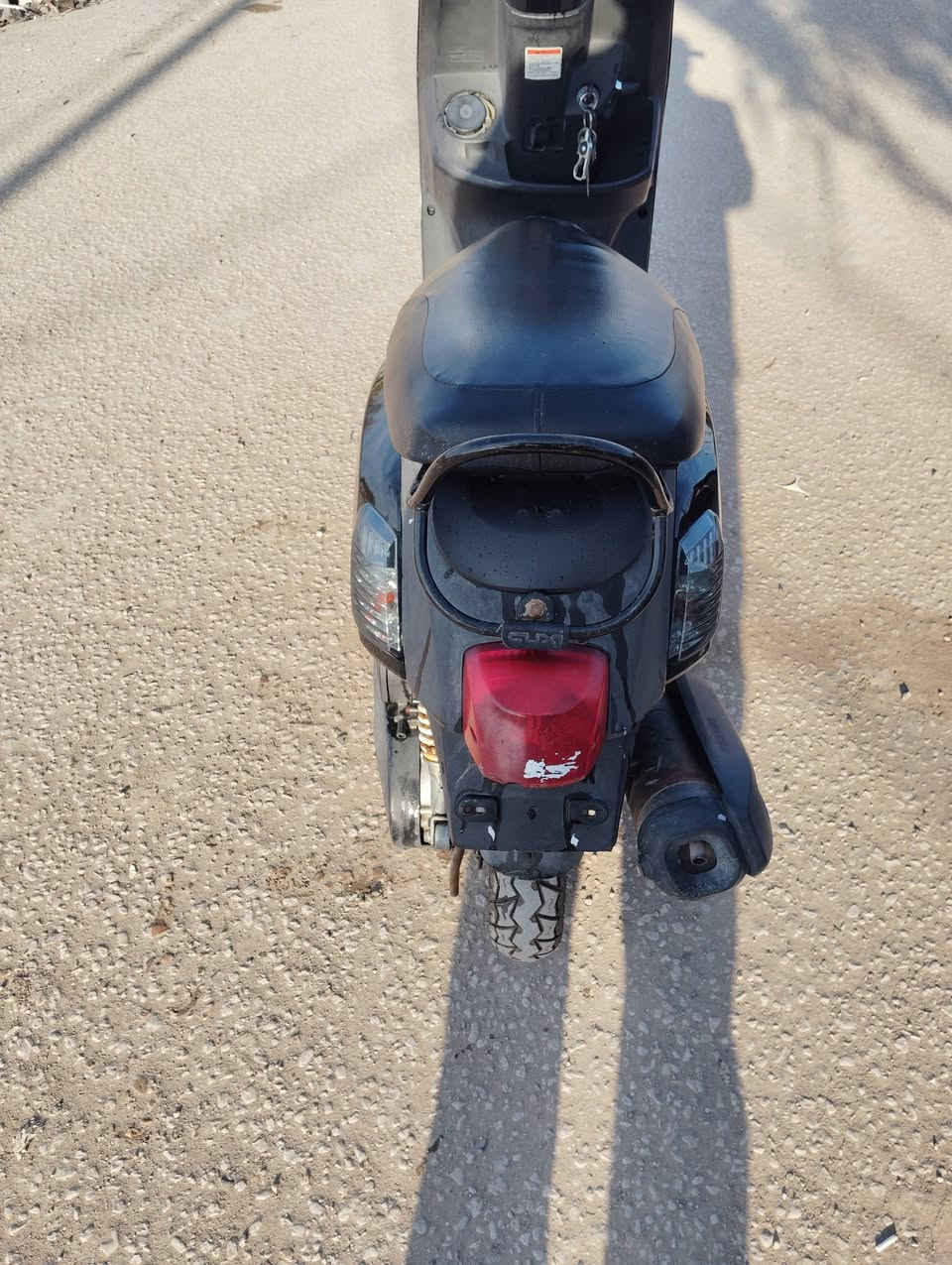 السلام عليكم بوليس مسطره موديل 14مكفوله 800
وماكس عدله مكفولة ومختمه نقصه باتري فقط  السعر 400العنوان بابل القاسم ***********
