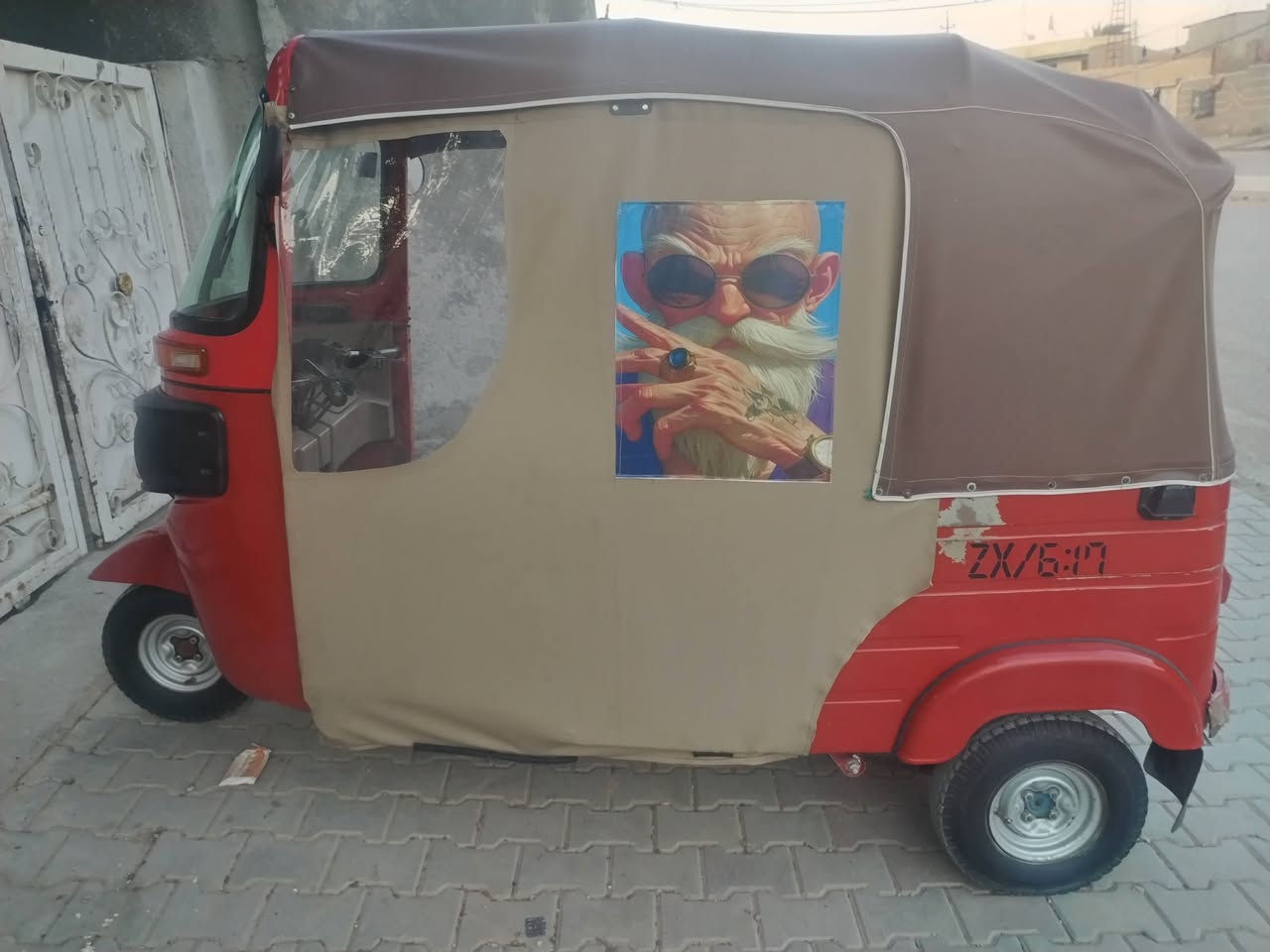 للبيع 2018  رقم وسنويه بسمي  المكان بغداد جسر اديالئ  ***********
