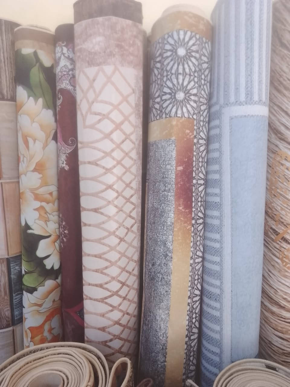 2 في 3 السعر 15 الف القطعة -- محل ابو ديار خلف مدرسة جعفر الطيار الابتدائية ***********
