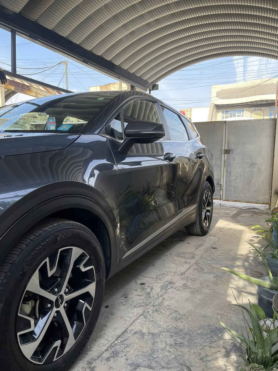 السلام عليكم
للبيع سبورتج امريكيه موديل 2024
الموصفات
بصمه وتشغيل عن بعد
كرسي كهربائي وتدفئة
محرك 2500GDI
تحكمات ستيرن فول
رادارات
توقف ذاتي +هندبريك بصمة
حساس مطر+حساس خلفي
ثلاث أنظمة قياده
اوتوهولد
تحديد مسار 
الحادث موجود بالمنشور
مكان السياره بغداد الدوره
السعر(215)ماشية(19)
للاستفسار الرقم(***********)
