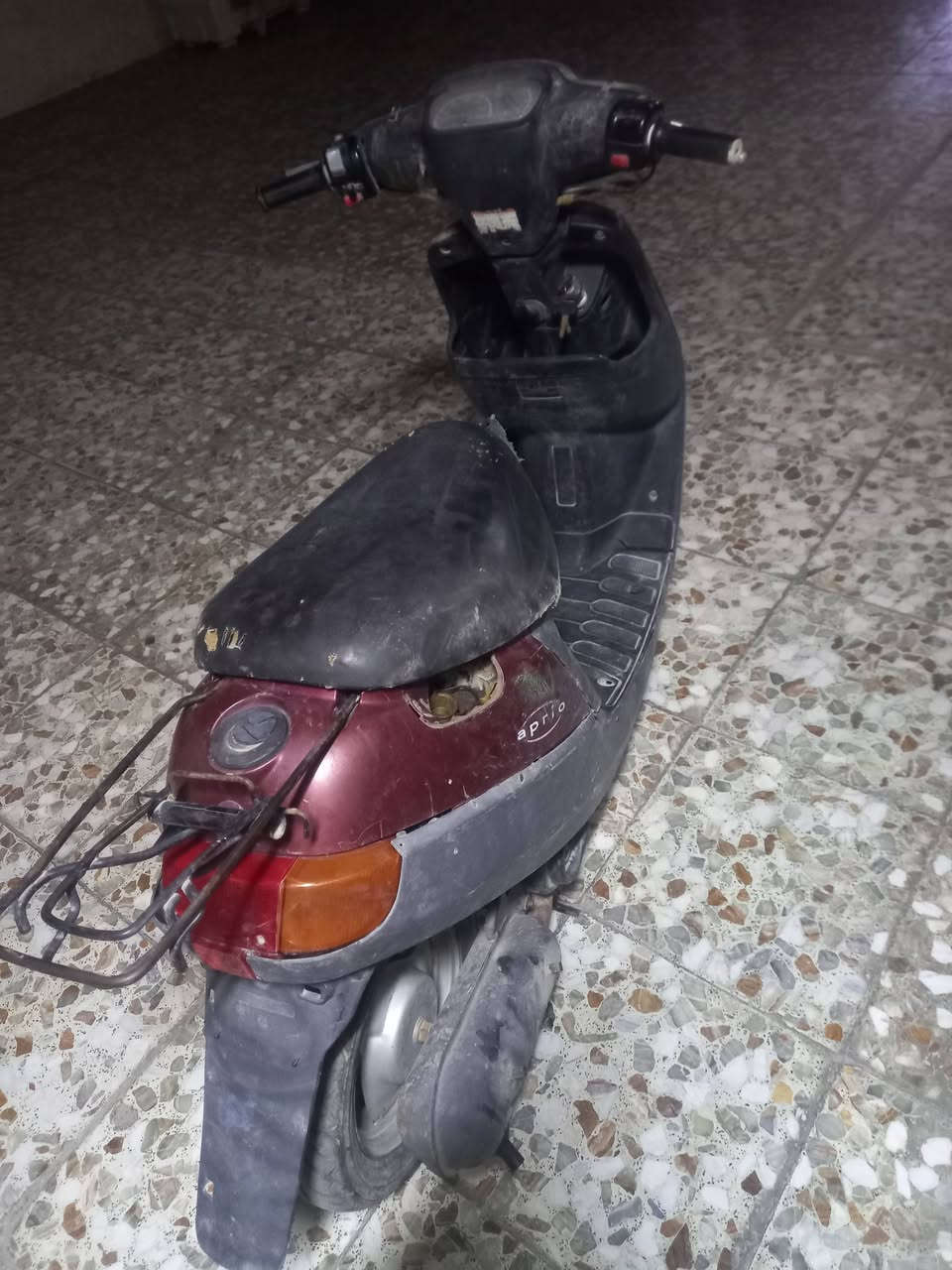 سلام عليكم دراجه بطه فحل قفل اكسل محرك ناعم شلعته تخبل كامله اي نقص مابيهة بس طفت فجأة ماعرف بلك كابريتر سعرهة ١٢٥ مكاني بغداد العبيدي رقمي ***********

