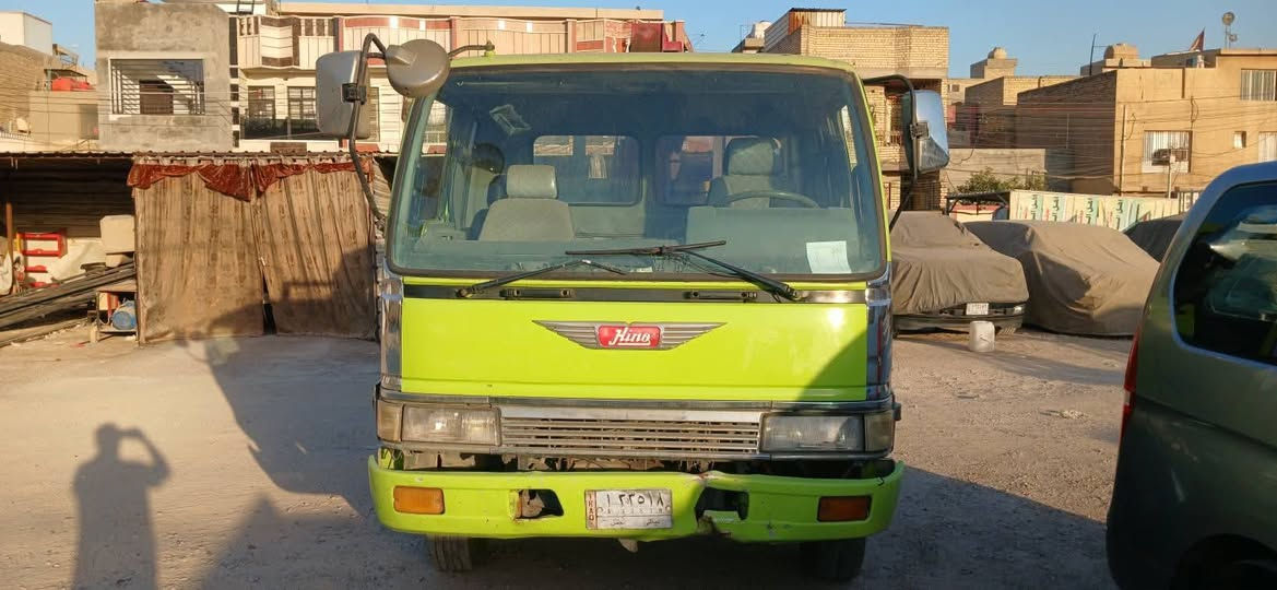 هينو طيرة مسجل حمل بسنوية رقم ديالى موديل 1993كرين يونك 3 طن غير متواجد *********** على فيس رجاء الشراي يتصل  سعرها  130
