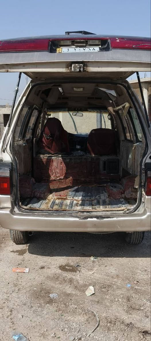 تيوتا فان موديل 89
رقم الانكليزي الجديد ميسان

مكينه وكير ونجي 6

محرك بيه خيط بخار جديد بدون تنقيص 

كير مكفول حاويه صار شهرين شاده 

حداديه وصدر جديد 

تخم تاير جديد باتري جديد 
لايت سكن اشاير كلها شغاله 

‏‪***********‬‏ اتصال 

*********** واتساب 

ذي قار قضاء الفجر
