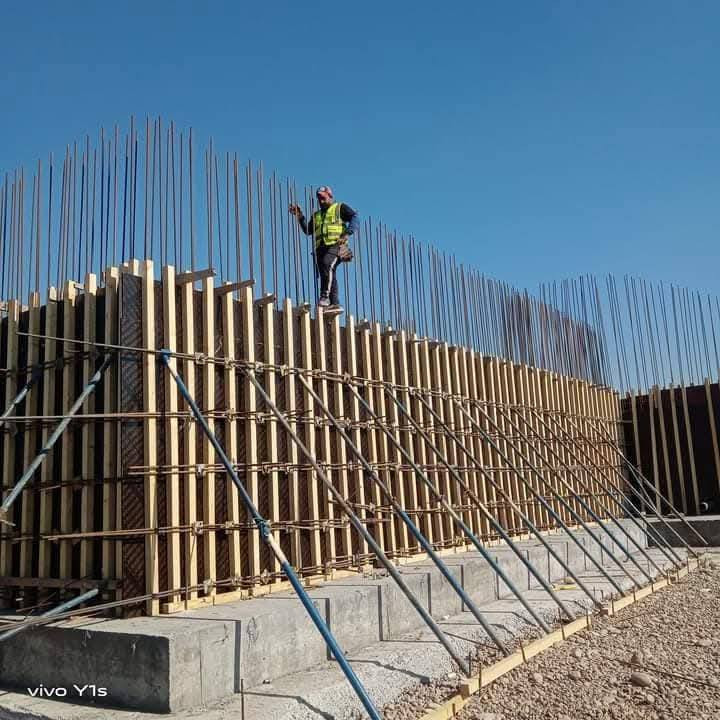 سلام عليكم نجاره قالب وتسليح نشتغل بنيات وبيوت نشتغل كرسته وعمل وبس عمل اريدالي مهندس ابن حلال أشتغل وراه الن ماليت من شغل المقولين ومن جذبهم وشغالي هاذه كدام عينك شغالي داخل بغداد  وتحياتي للجميع ***********    الكورك بي وتساب ***********
