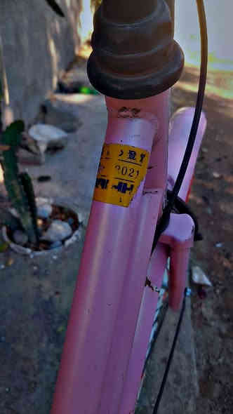 السلام عليكم بايسكل بناتي حجم 26 موديل 21 السعر 85 وبي مجال***********
