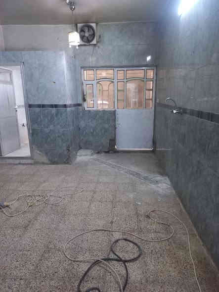 📢 للبيع – فرصة ذهبية في بغداد / شهداء العبيدي
للبيع بيت سكني جاهز للسكن مباشرة في منطقة شهداء العبيدي، موقع راقٍ وقريب من كل الخدمات (أسواق – مدارس – مواصلات).

🔹 المساحة: 80 متر
🔹 المواصفات التفصيلية:

كراج أمامي

استقبال واسع

حولي

مطبخ منفصل

غرفة نوم

خدمات صحية جاهزة

بناء مرتب وموقع هادئ

🏡 البيت مناسب لعائلة صغيرة – والشارع نظيف وخدمي.

💰 السعر: مناسب – للتفاصيل يتم الاتصال مباشرة.
📞 للتواصل: ***********
واتساب متوفر
