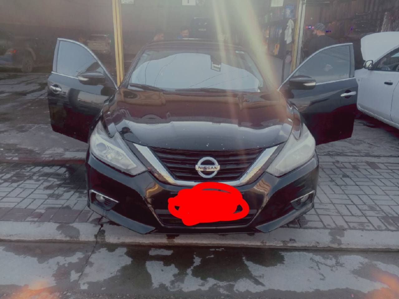 سياره نيسان اوبتما موديل 18 كامله من كلشي اي نقص مابيها السعر 125 بيها مجال بسيط
اتصال ع رقم ***********
