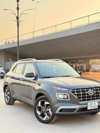 🙋🏻‍♂️🌹 للبيع هونداي فينو موديل 2023 لون أسمنتي تو كلر  دخول جديد ترقيم...