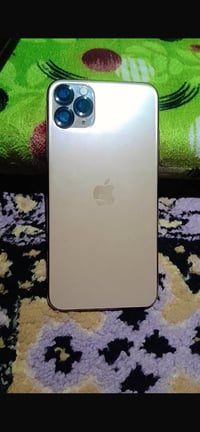 ‏سلام عليكم 11 Pro ماكس للبيع الذاكرة 256 بطارية 87 وتر Pro السعر 350￼...