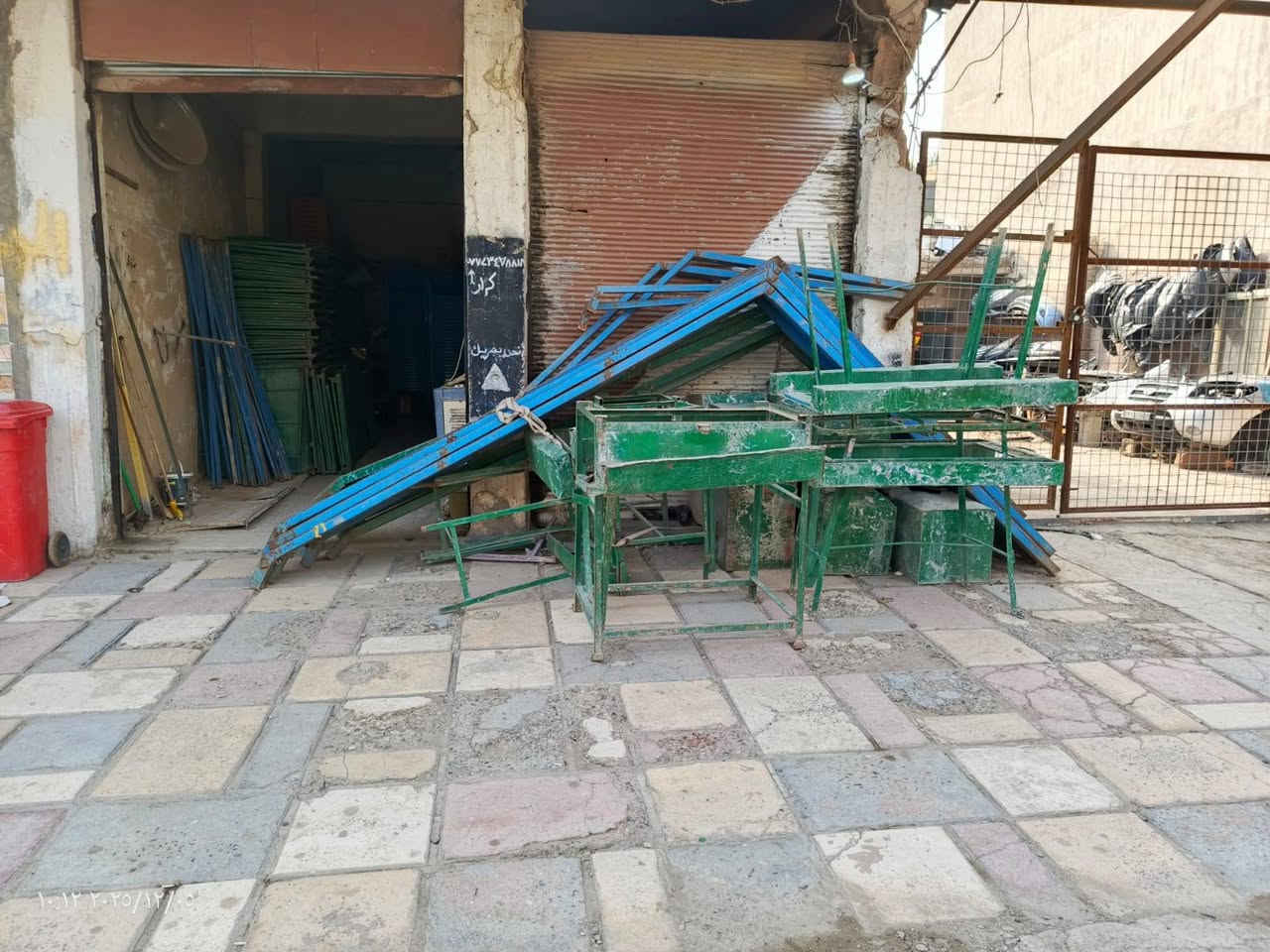 السلام عليكم محل تجهيزات البيع كامله مكمل غراضه كله موجود عنوان بعقوبة التحرير مابيع غراض منه ابيع كله شلع
الاتصال ***********
#ادمن
