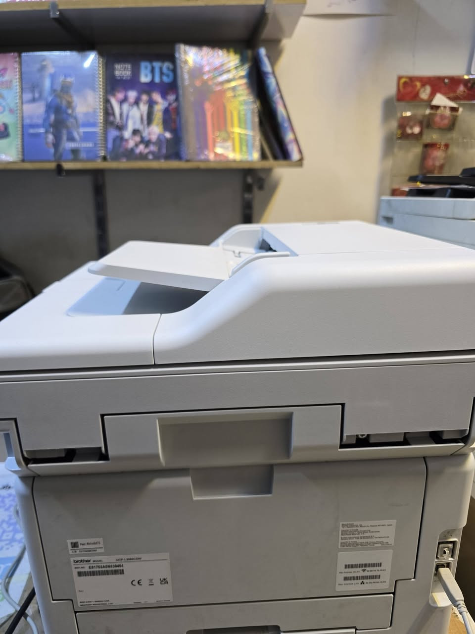 طابعة برذر ٥٣٦٠ ليزرية 
طابعة جديدة طابع ٥٠٠ ورقة فقط
 وجهين فيدر دوبلكس
سرعة الطابعة ٢٧ نسخة بالدقيقة usp و بلوتوث و واي فاي سعره ٤٥٠ الف بيع مستعجل مكاني كربلاء حي الحر ( شارع المستوصف ) 
رقم ***********
