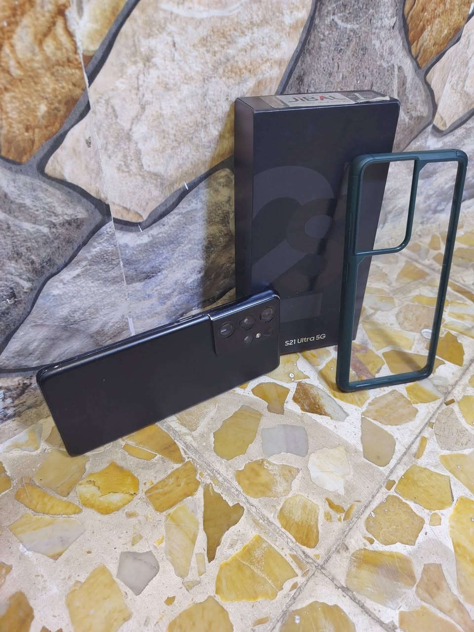 سامسوك S21التره ذاكره 256رام 12بطاريه 5000ملي انبير شحن ايكفيك 24ساعه تغريبن الجهاز شرط من الفتح ومن التبديل صورو حيل حلوه الزوم 100×حساسات الكامره كلهان شقاله شرط الجهاز حيل حلو ونضيف السعر 325وبي مجال للطيبين للستفسار على رقم الهاتف كورك ***********اسيا ***********
