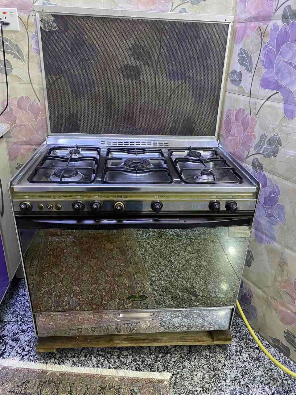 طباخ كريازي نضيف كلش اخو جديد تكمه باب اول ب٢٥٠ وبيه مجال بسيط


**إذا كنت صاحب هذا الإعلان وتريد حذفه لأي سبب، رجاءا أرسل رسالة إلى الدعم الفني**