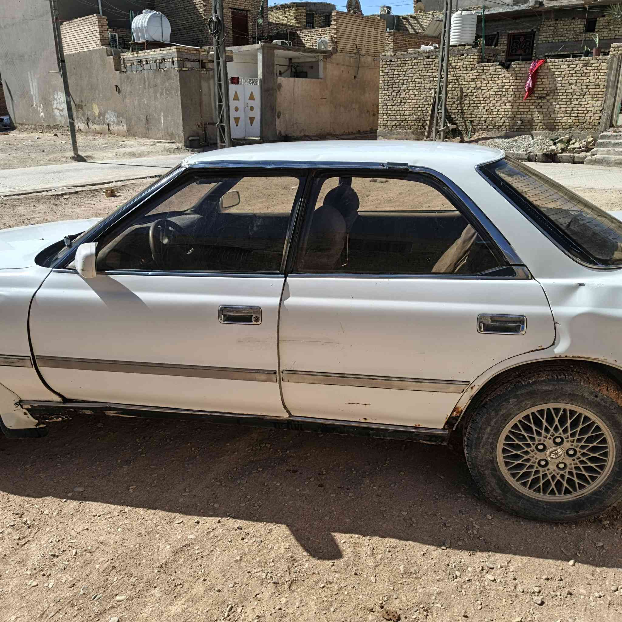 مارك 1991 مكينه وكير خير من الله مكفوله اصولياته
السعر 25ورقه 
العنوان ذي قار قضاء الفجر 
***********
