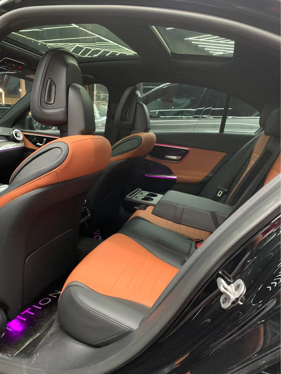 Mercedes Benz 
C 180 AMG 2026 Zero
AMG Package 
Night Package 
Panoramic Sunroof
Keyless entry
Camera 360
Memory Seats
Ambient Light Plus 
4-Zoon
And More..
متاح جميع أنظمة التقسيط بنوك و شركات بأقل مقدم 

For More info Call Assem Salama 01113143326

 #Mercedesbenz #mercedesamg #AMG #ZERO #germancars #luxury القاهرة, مصر


**إذا كنت صاحب هذا الإعلان وتريد حذفه لأي سبب، رجاءا أرسل رسالة إلى الدعم الفني**