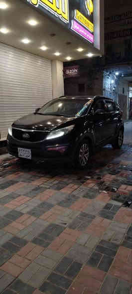 السلام عليكم 
سبورتج 2015 للبيع 
خليجي مكينه 2000 دوش 
فور ويل 
اشاير مري 
مري شفط 
بنوراما
قطعتين تبريد
تحكم ستيرن 
بلوتوث 
لد نهاري  
السياره بيه فقط باب صبغ بدون معجون 
السعر 137وبيها مجال 
للاستفسار***********
