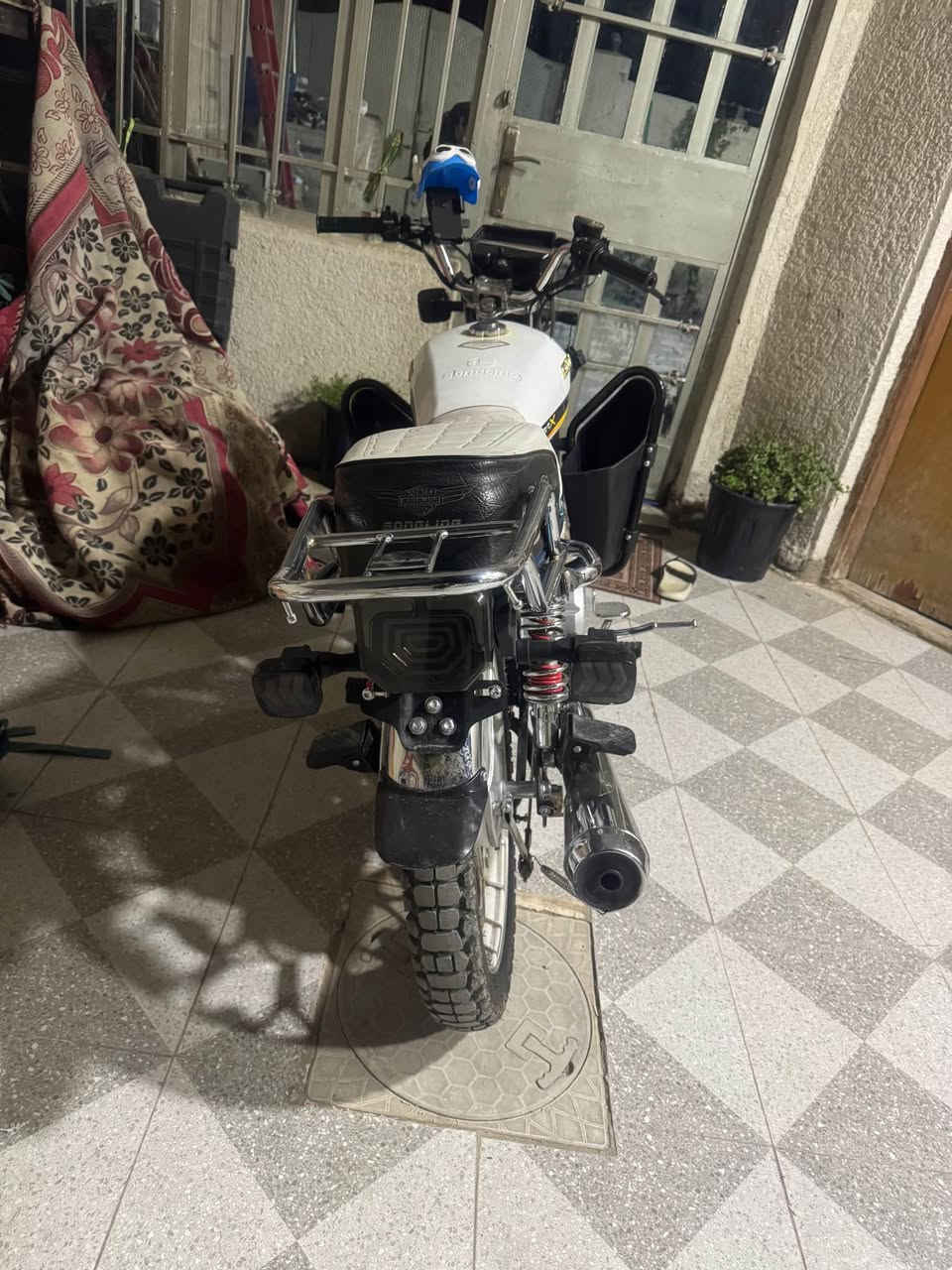 مرخصت الادمن دراجه ايراني موديل ٢٥للبيع مكاني الشعب حي البساتين دراجه نصيفه ومرتبه واضملك محركه درجه اولا ول دراجه مملعوب بيه امانت الله غير بس للبنجرجي طابه نواقصه واير مال كيلو متر وأشاره اليمنه الاماميه بتي كسرته سعر الدراجه ٧٥٠وبيه مجال للطيبين Colombo, Sri Lanka


**إذا كنت صاحب هذا الإعلان وتريد حذفه لأي سبب، رجاءا أرسل رسالة إلى الدعم الفني**