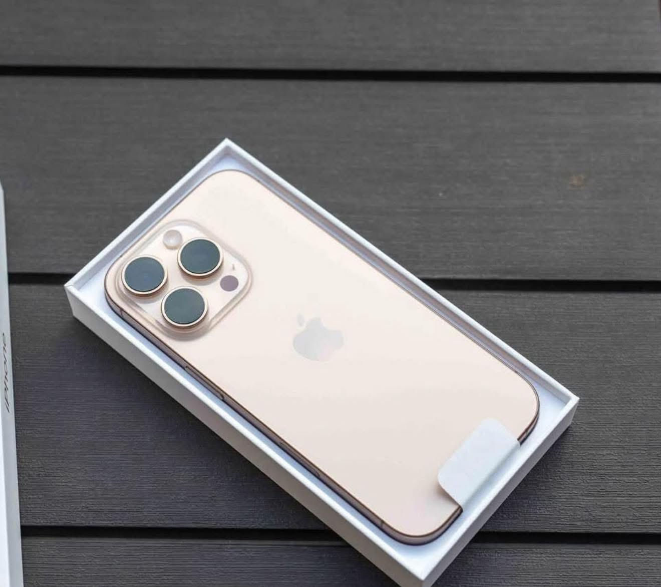 آيفون ١٦برو ماكس شرق اوسط من ابل استوري بعده بضمان مكفول من زلغ مشحون ٢٤٠بطاريه ٩٩كفاله من اي شي حتى وصل ابل موجود مأخذه جديد بعده بظمآن سعر ١٤٠٠قفل


**إذا كنت صاحب هذا الإعلان وتريد حذفه لأي سبب، رجاءا أرسل رسالة إلى الدعم الفني**