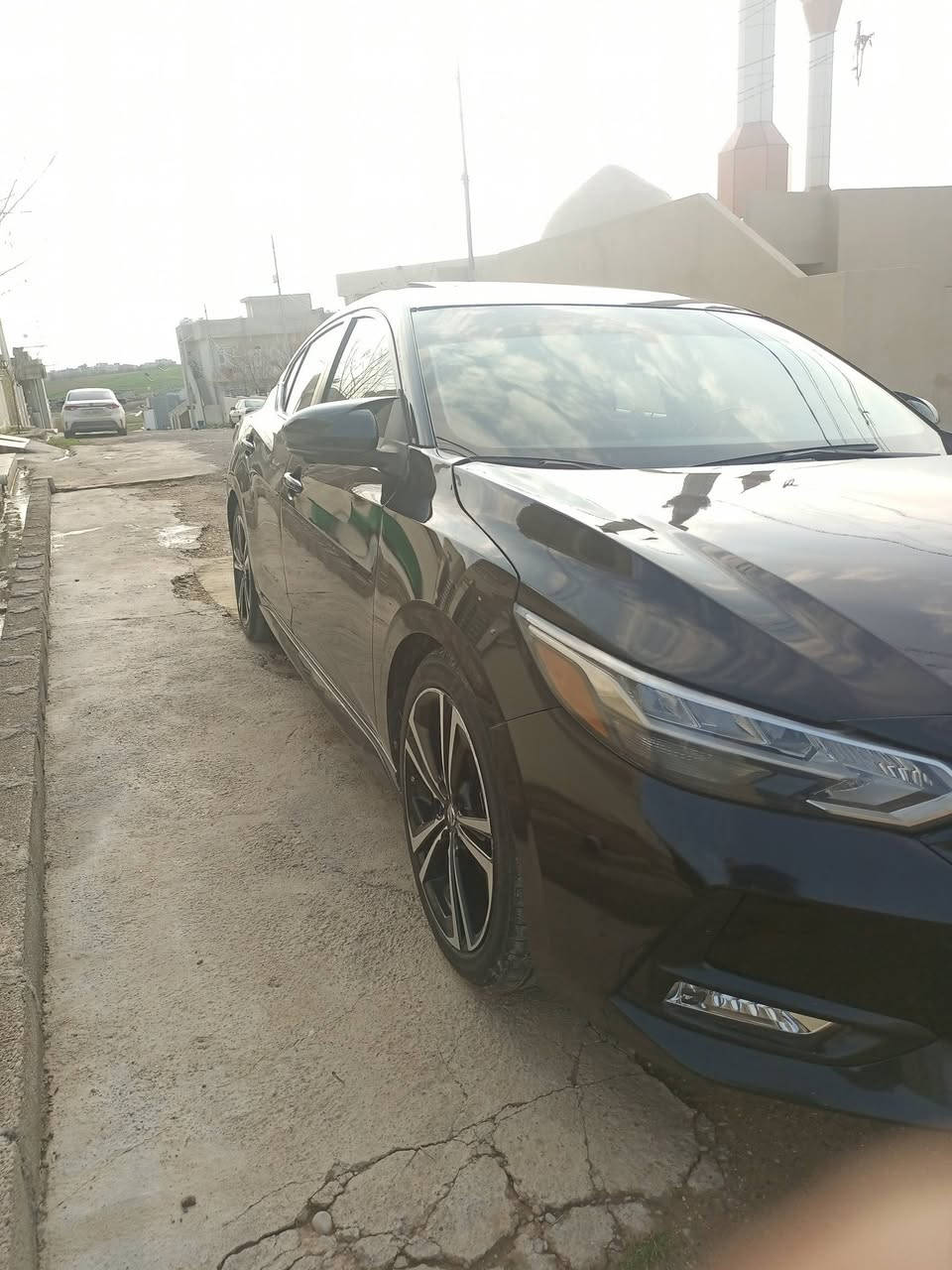 نيسان سنترا موديل 2021SRفول مواصفات بس قطعه صبغ بدون دواخل السعر 140موبايل***********
